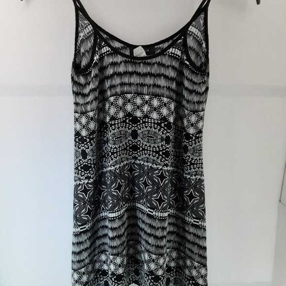 B Darlin Women's Coverup Dress Mini Shift Size 0 Asymmetrical‎ Black White Light - Picture 1 of 8